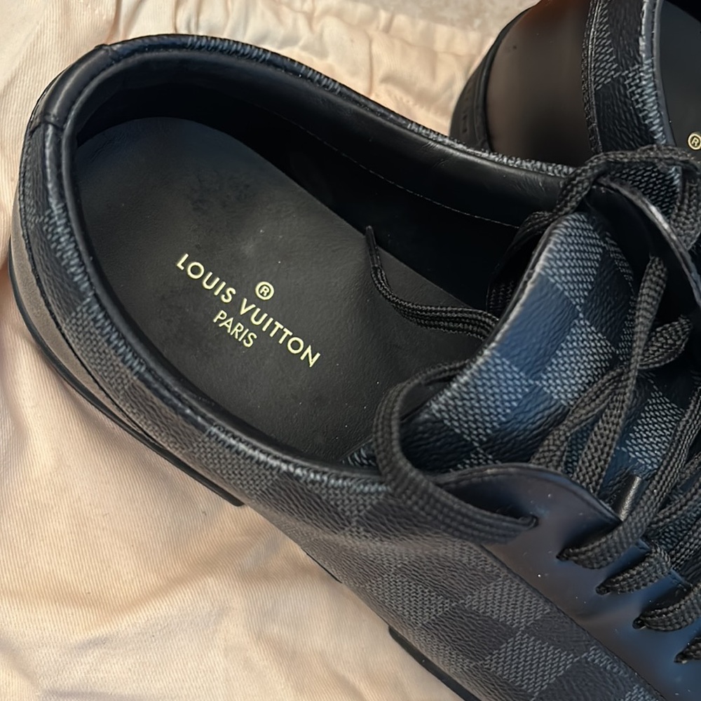 100% authentic Louis Vuitton men’s Sneaker shoe MS0221 with box and extra laces - Picture 4 of 11